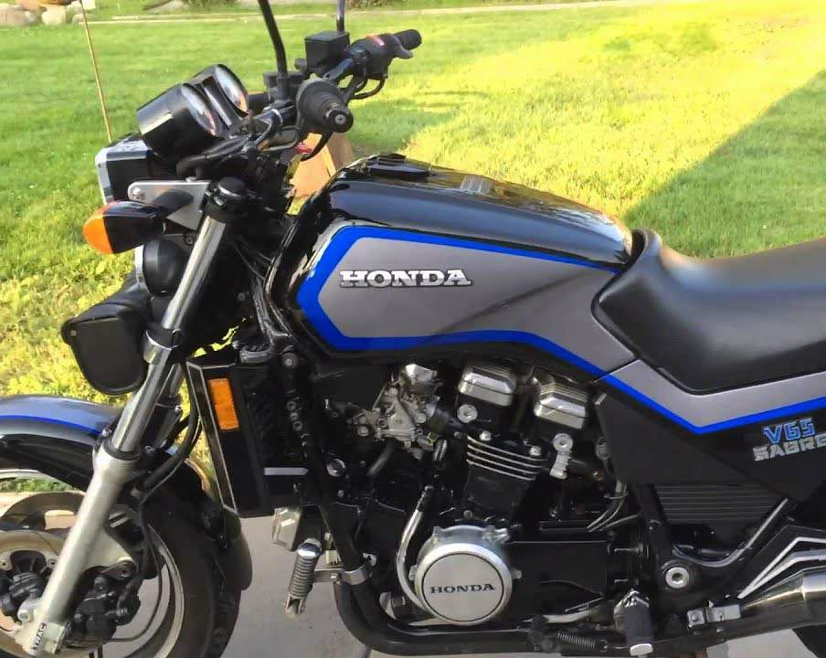 Honda VF1100C Magna V65